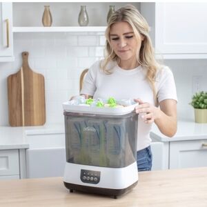 Dr Brown's bottle sterilizer, sanitize bottles with steam